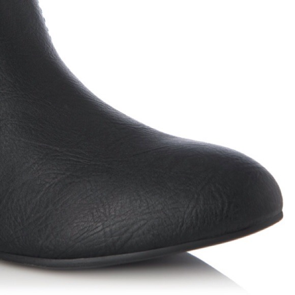 JustFab Shoes - Black Syndal Tall Boots + Bundled 1 item JustFab Shoes - Black Syndal Tall Boots + Bundled 1 item