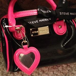 New Steve Madden Small Clitch