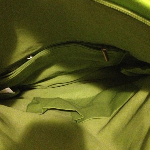 Bag - Picture 2 of 4