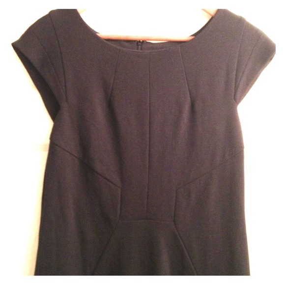 Classy Banana Republic Dress
