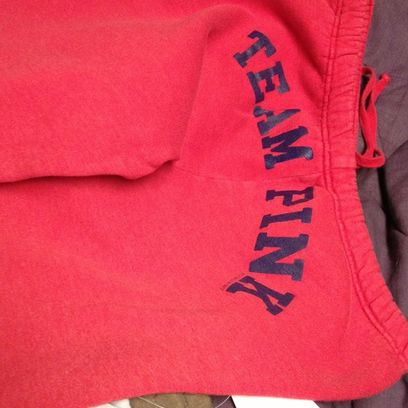 Bundle Vs crop sweatpants and long pink sweats