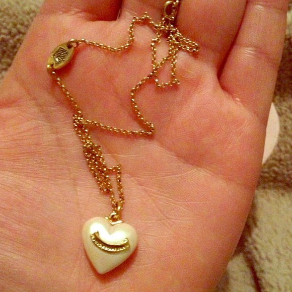 Juicy couture Heart necklace - Picture 1 of 2