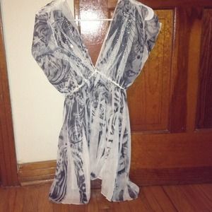 Dressy, long blouse. Medium sized-Papaya