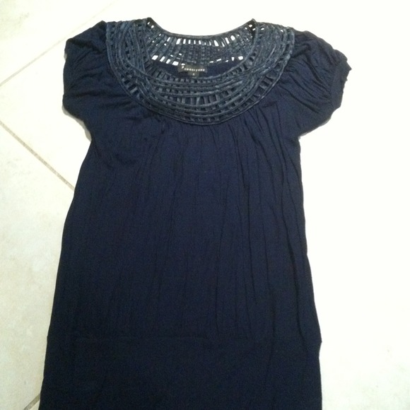 Blue cotton shirt with satin striped neck line