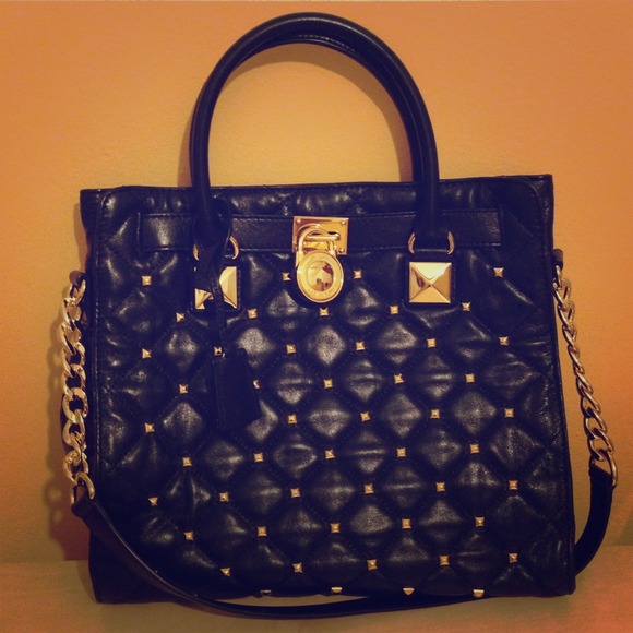 Michael Kors Handbags - SOLD 😆😆✋✋✋💞Authentic Michael Kors Hamilton Bag