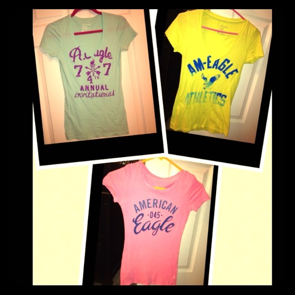 ⛔⛔SOLD in bundle⛔⛔American Eagle Shirts