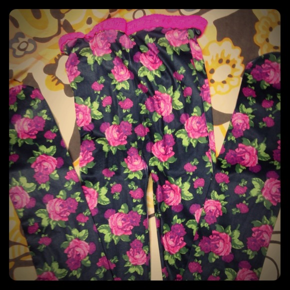 Black Flowered Betsey Johnson Tights
