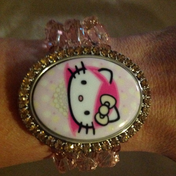 Tarina Tarantino Hello Kitty Bracelet