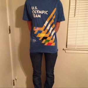 🔴Sold!🔴Vintage Olympic t-shirt
