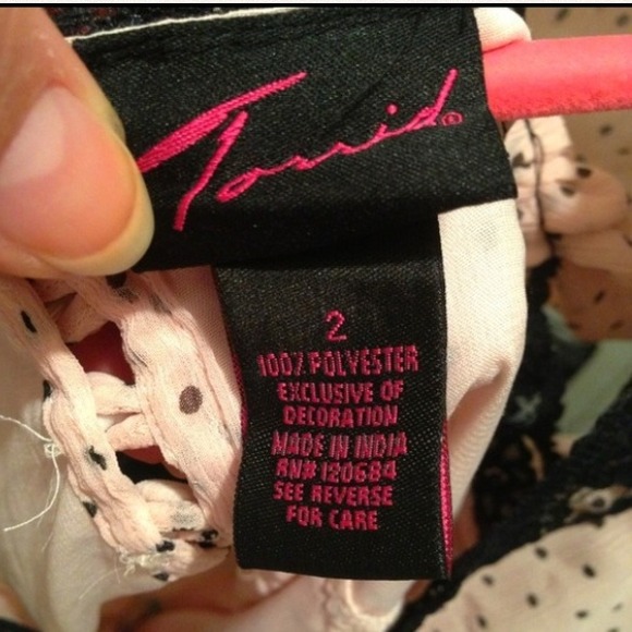 NWOT Pink Black Poka Dot Lace Tie Button Back - Picture 4 of 4