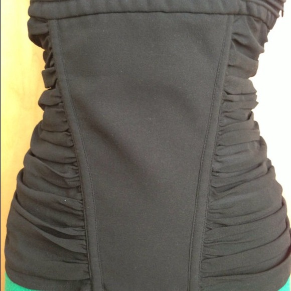 🚫SOLD🚫 Versace Gianni Auth Black Halter Top - Picture 4 of 4