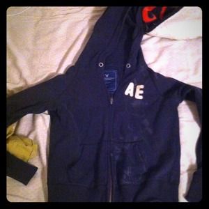 American eagle zip up sweater