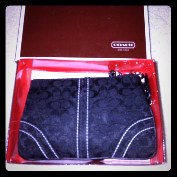 Authentic coach wristlet