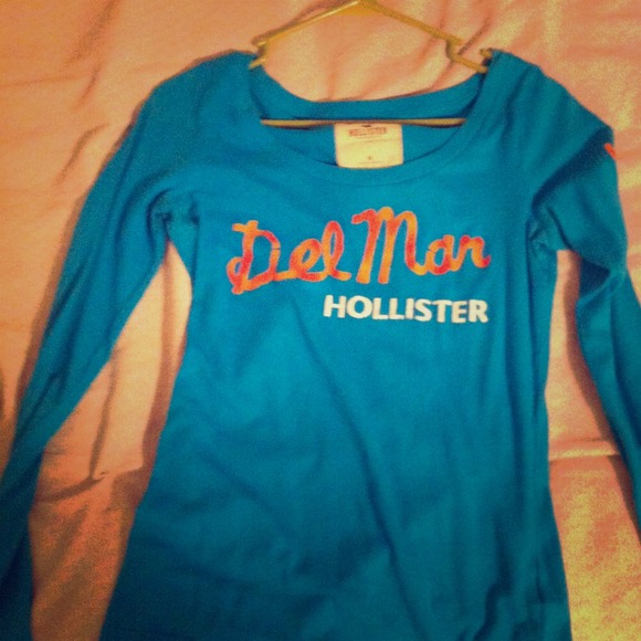 Long sleeve hollister shirt