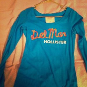 Long sleeve hollister shirt
