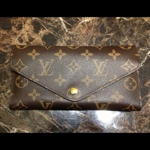Inspired Louis Vuitton Wallet