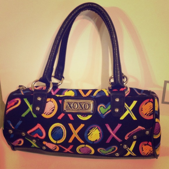 Cute xoxo purse <3