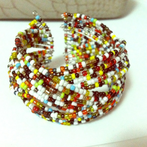 Colorful glass and nwt white bead bangles
