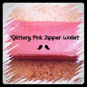 👛GLITTERY Pink Zippy Wallet👛