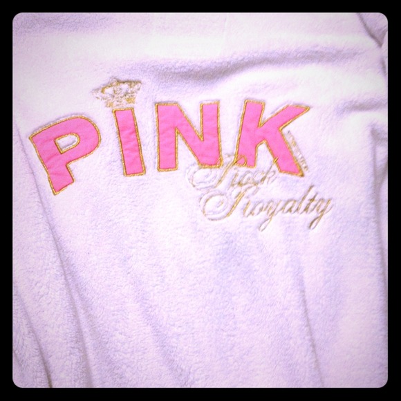 Victoria's Secret limited edition pink robe!