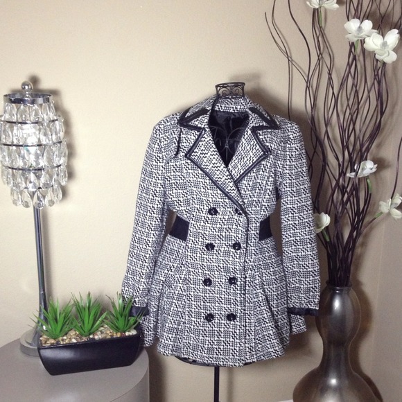Double-Breasted Peplum Houndstooth Coat/Dress...