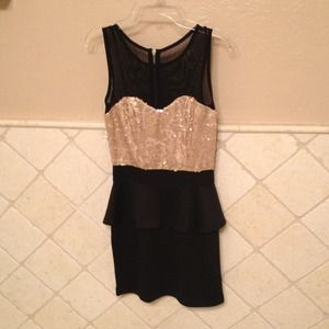Beautiful Gold and black dress