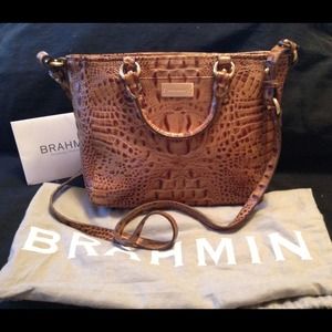 NWT Brahmin Mini Arno Tote