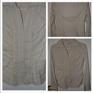 ✨REDUCED!!!✨Brown and White botton-up long sleeves