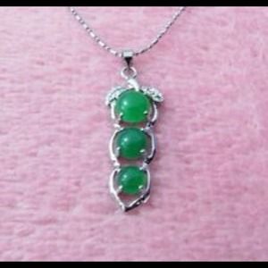 Necklace stamped 925