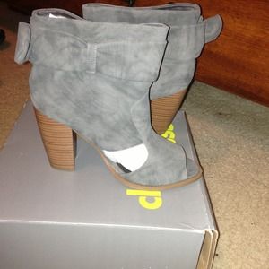 Miley Gray Spring Boots