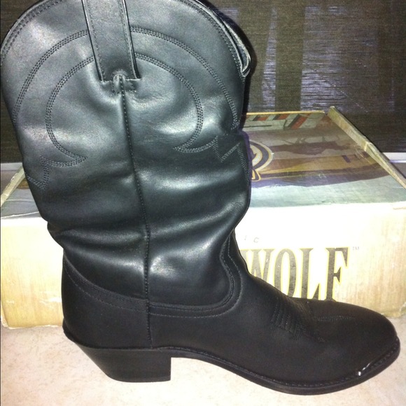 Road Wolf Western Boots - NWT - Picture 3 of 4