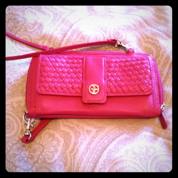 SOLD NWOT Leather Fuchsia wallet.