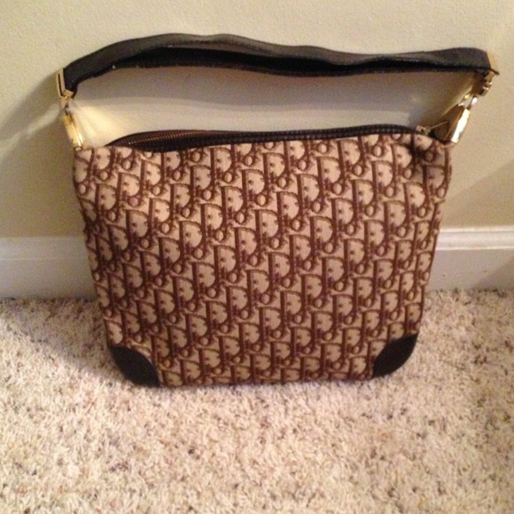 ❌SOLD!❌AUTHENTIC vintage Dior shoulder bag