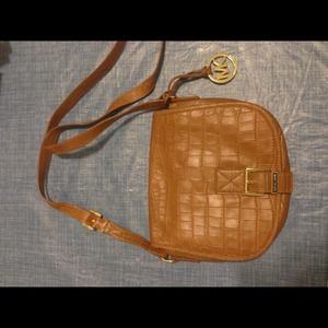 SOLD Michael kors crossbody