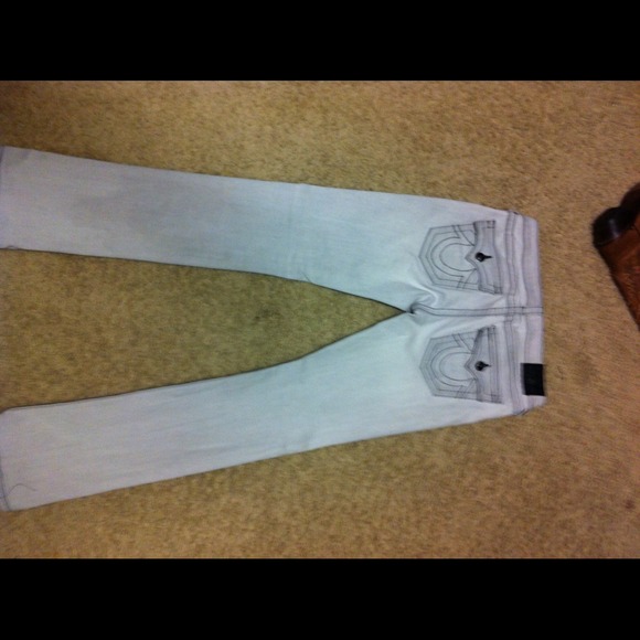 True religion gray and white wash - Picture 1 of 4