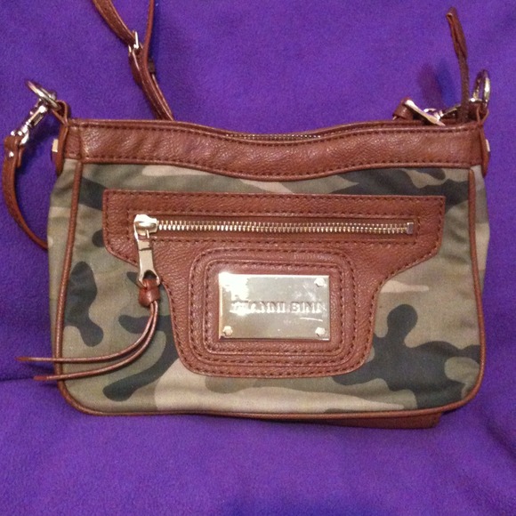 Gianni Bini Purse