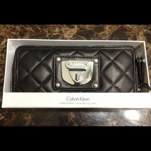 Calvin Klein Zip Around Wallet