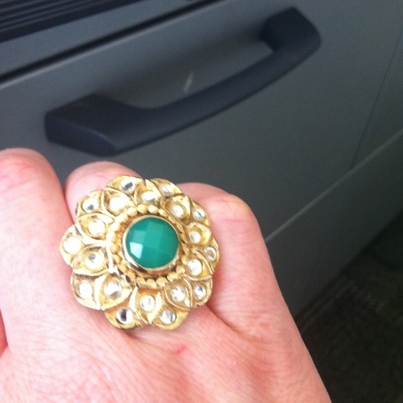 SOLD!!! Adjustable green stone ring