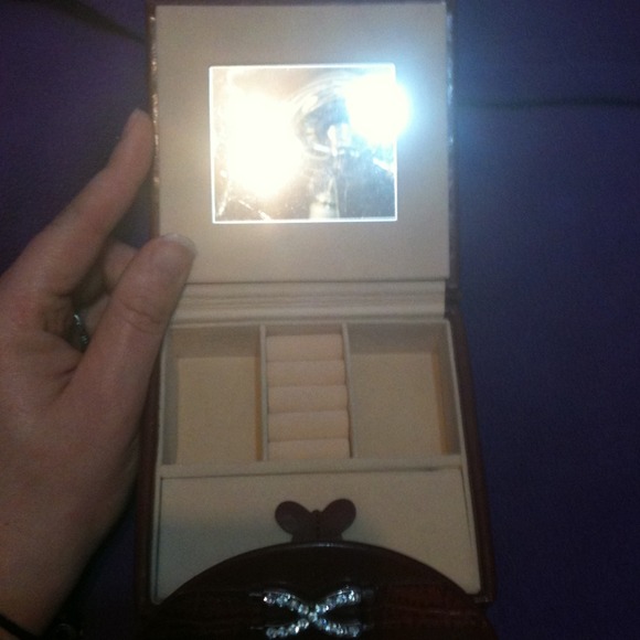 Red Jewelry Box - Picture 2 of 4