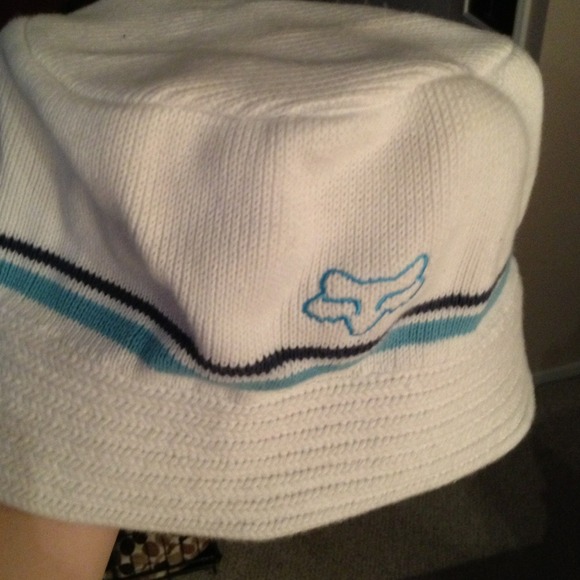 Fix hat - Picture 3 of 3