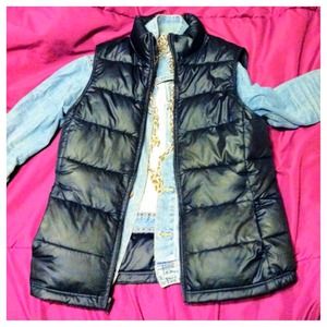 Banana republic bubble vest