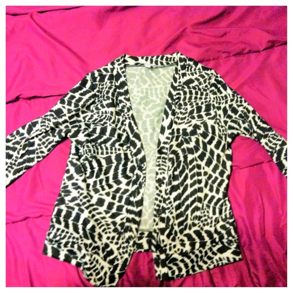 Printed sweater