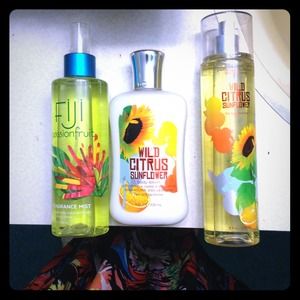 Bundle for @socalgurl