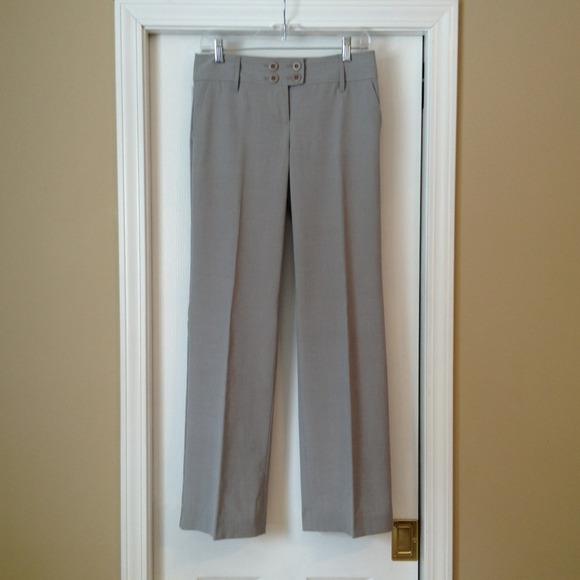❌SOLD❌LOFT light gray pants