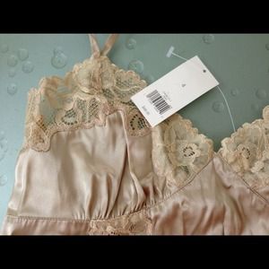 Banana republic sik size 4 top
