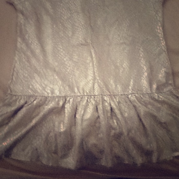 Chaus T-shirt new nw snake print gold