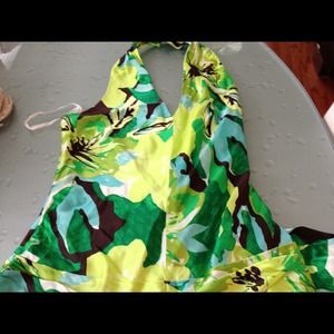 Banana republic size s silk top