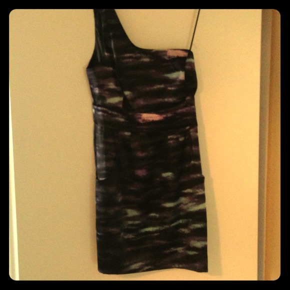 Guess cocktail dress