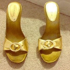 Gold 2 inch heels