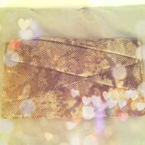 faux alligator print clutch w/ strap